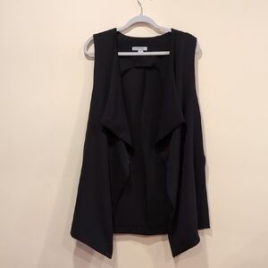 FAVLUX Black Sleeveless Vest